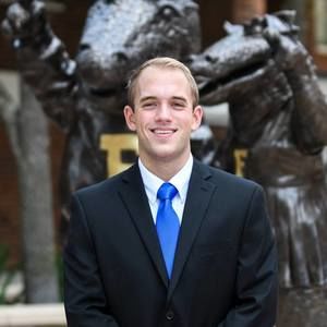 Meet your Posher, Eric